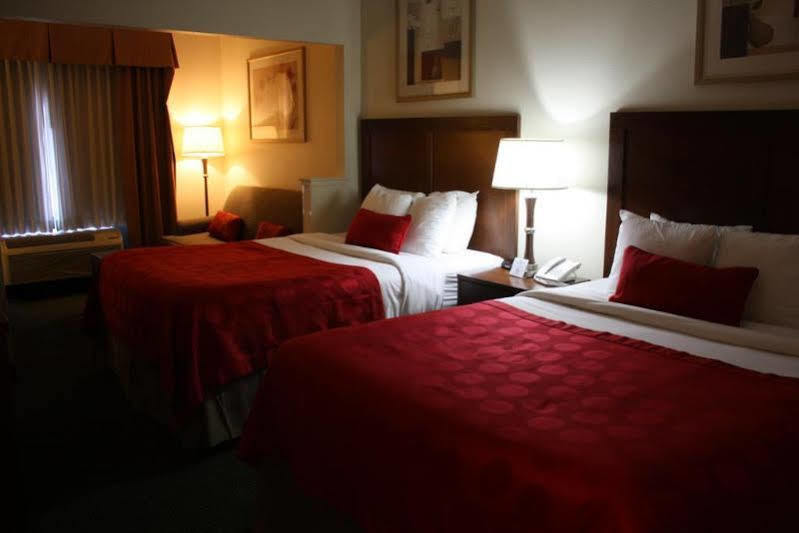 Comfort Suites Denver Buitenkant foto